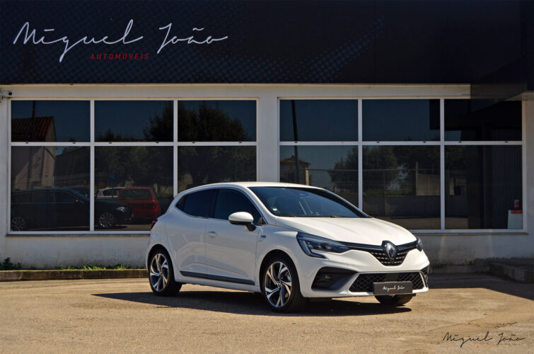 Renault Clio E-Tech RS Line